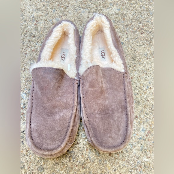 UGG Australia 5775 Mens Ascot Moccasin Slippers Slip On Driving Shoes. - Picture 3 of 9
